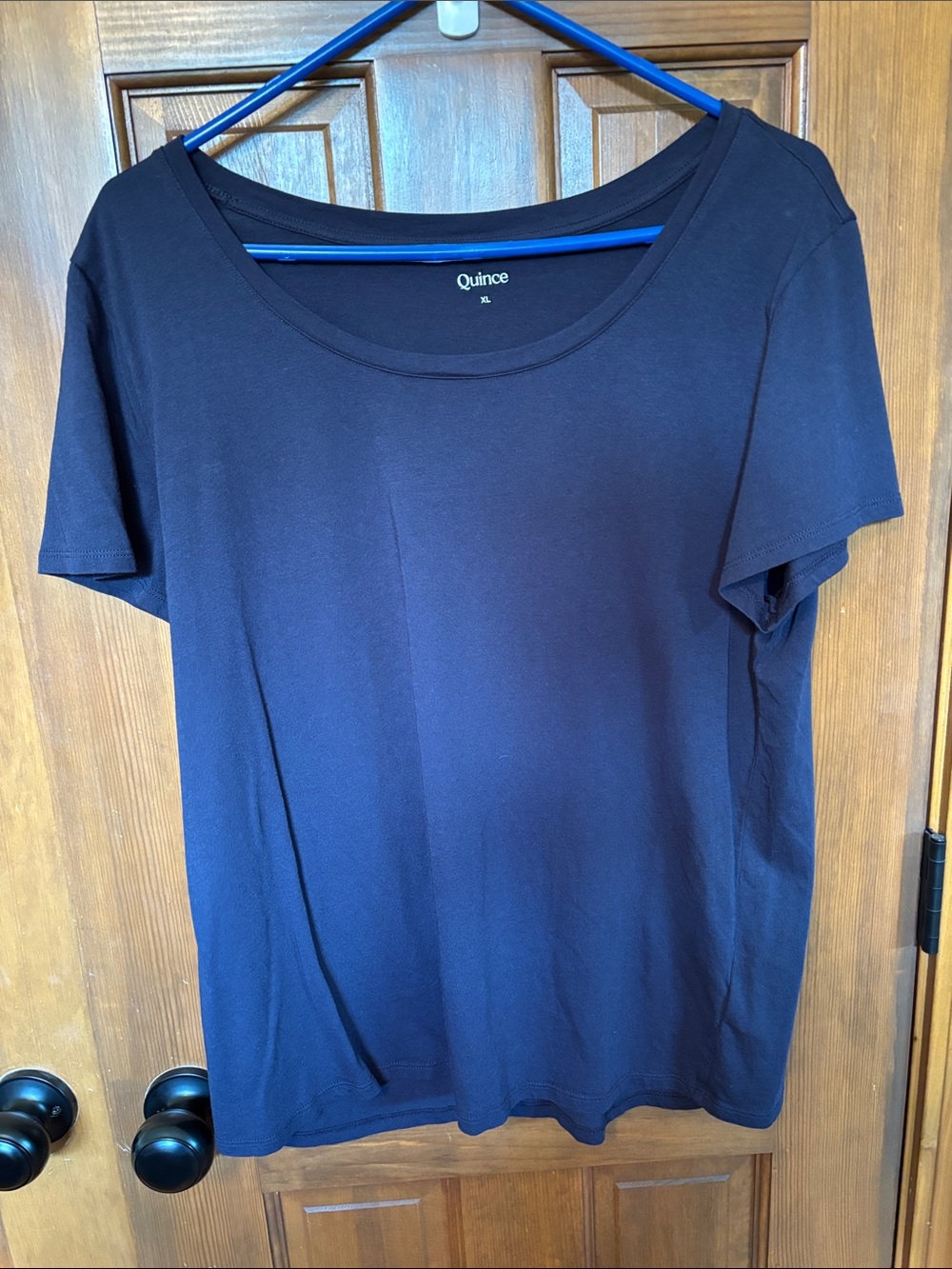Quince Short Sleeve Scoop Neck Tee Bundle- Black and Navy Women’s Size XL - Picture 3 of 4